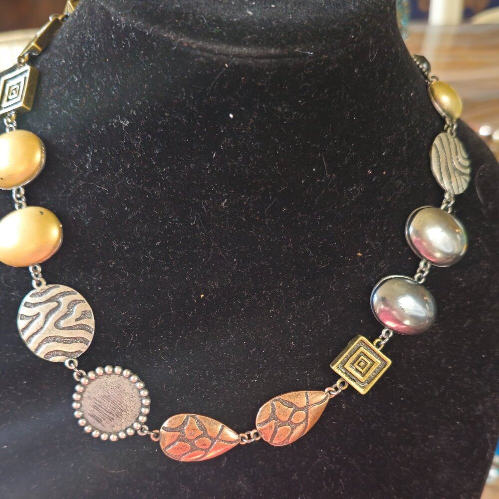 Metal Necklace